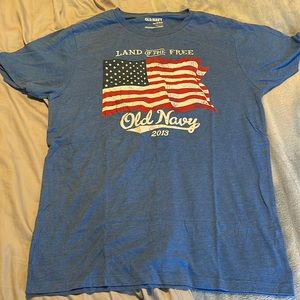 Old Navy medium men’s t-shirt